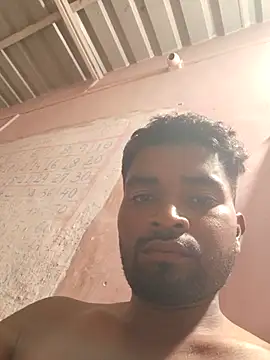 Show de Fantasy_King_3939 na webcam