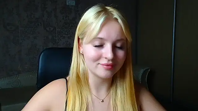 Chat +18 de Milka_kiss_ ao vivo