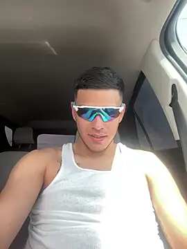 Chat +18 de StrokingDaddy4 ao vivo