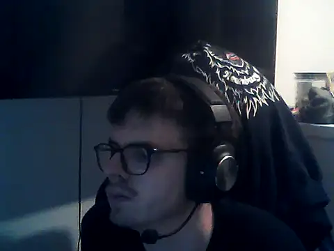 Show webcam de DesertedMonoxide