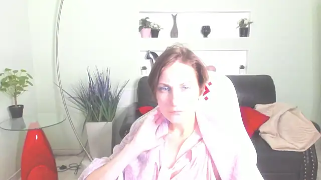 AuroraRight – Naživo XXX chat