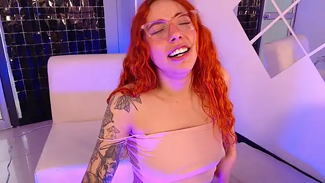 mere_in_redd – Naživo XXX chat
