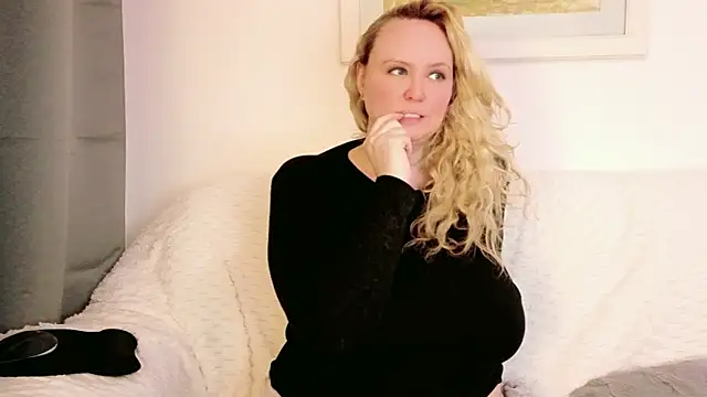 Sarah4you Chat XXX in diretta