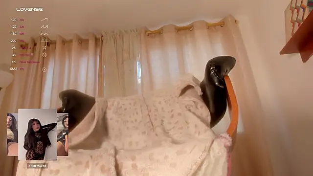 isabelsexysmile_'s Webcam Show