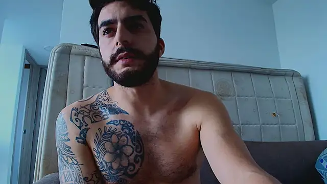 thomas_gun 라이브 XXX 채팅