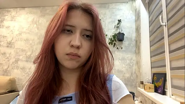 YasmineGuelpa – Kamerová šou