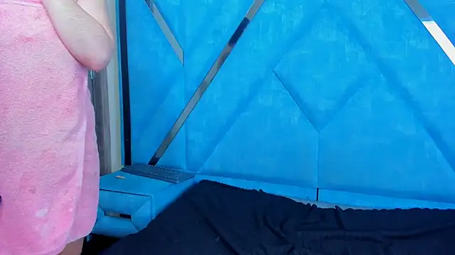 talialadyx 现场XXX聊天