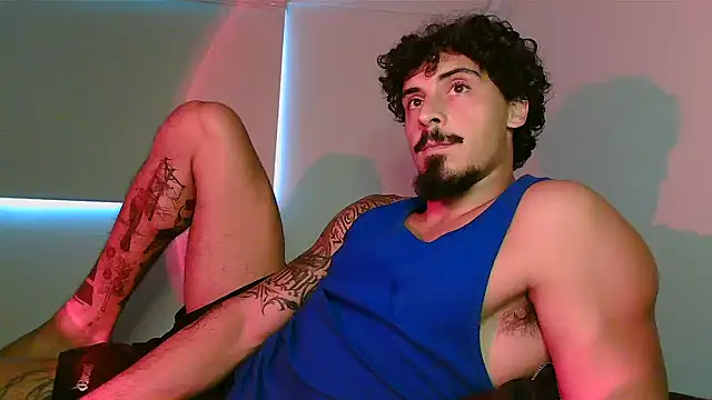 milkoffe's Live XXX Chat