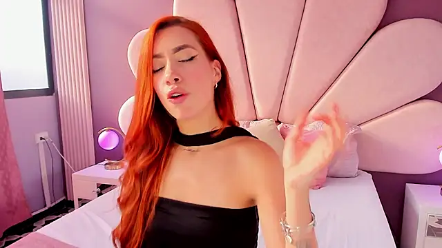 دردشة LolaGray__ الجنسية المباشرة