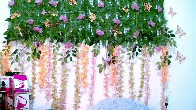 Chat +18 de Crysrus ao vivo