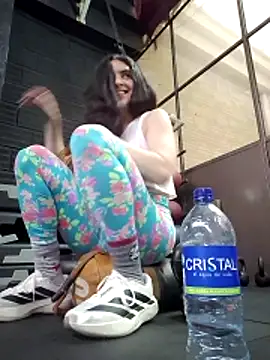 Sam_Sara Adlı Modelin Canlı XXX Sohbeti