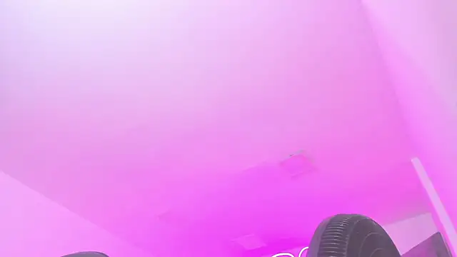 Chatroom XXX en direct de silvana__miller