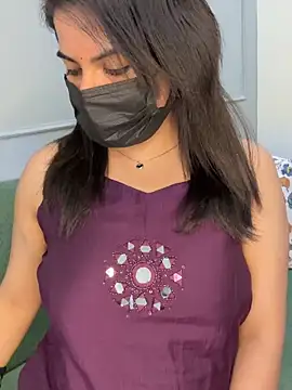 Chatroom XXX en direct de Pretty_varsha08