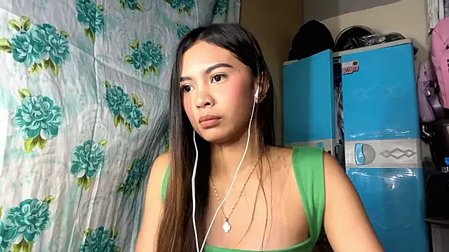 LilianBlevans Pertunjukan Webcam