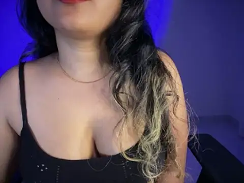 _neesha_414_'s Webcam Show