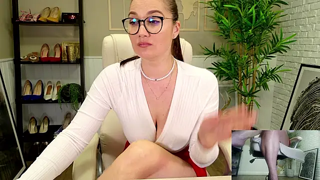 SelineSole Live XXX-chat