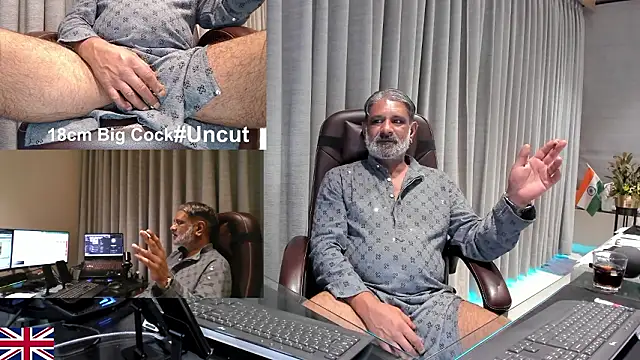 OnlineBossUK live XXX chat