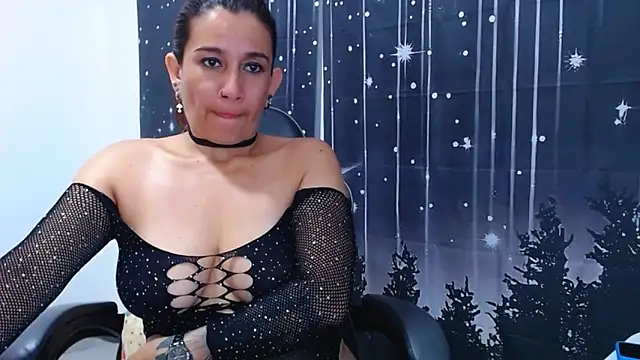 Hikaryfire Live XXX Chat