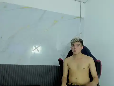 AndyFame1 live XXX chat