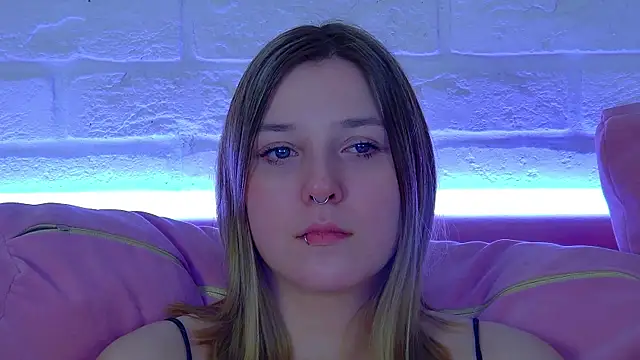 TinnaBurton Live XXX Chat