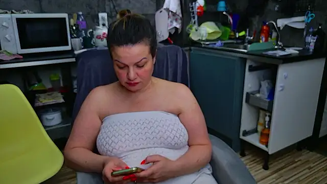 Chat XXX Live MishaMILF