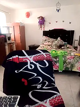 Chat +18 de naomi_unu ao vivo