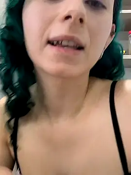 Show modela Meiii27 na web-kameri