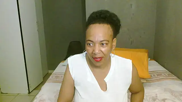 XXX chat uživo modela Lillyan_N