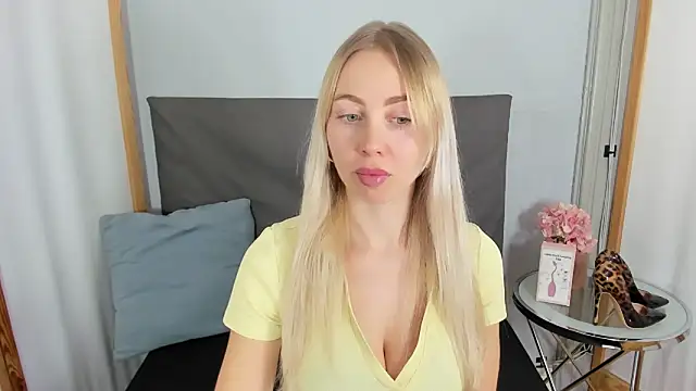 MargaritaRoseのライブXXXチャット