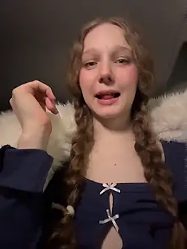 Chat XXX Live outside_rosy