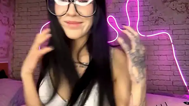 Czat XXX na żywo – ExiePecue