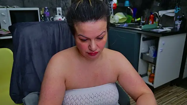 Živý XXX chat MishaMILF