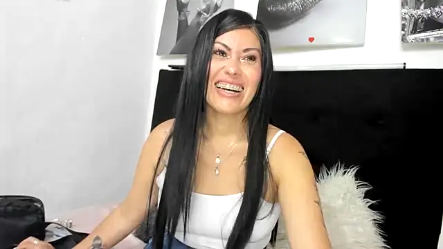 Онлайн чат XXX Tania_mature