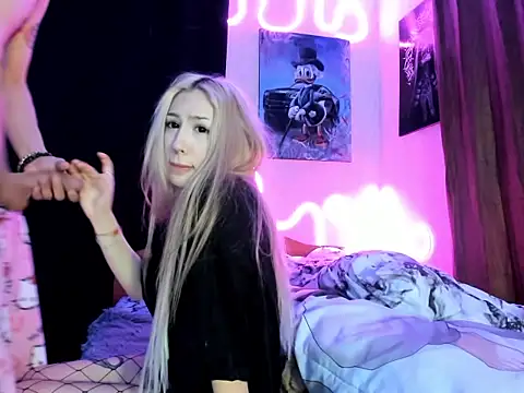 Show modela DarkAng3IX na web-kameri