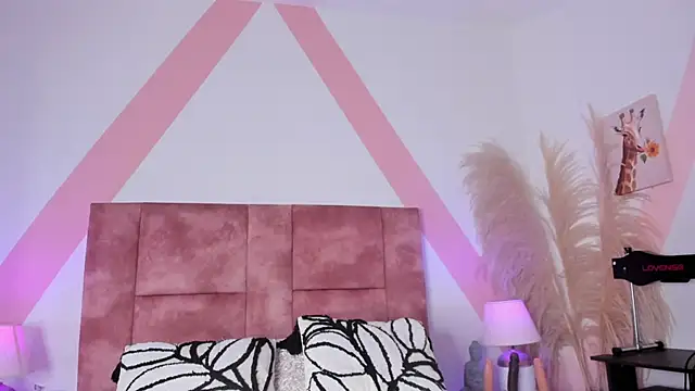 isabella_whiithe 即時 XXX 聊天