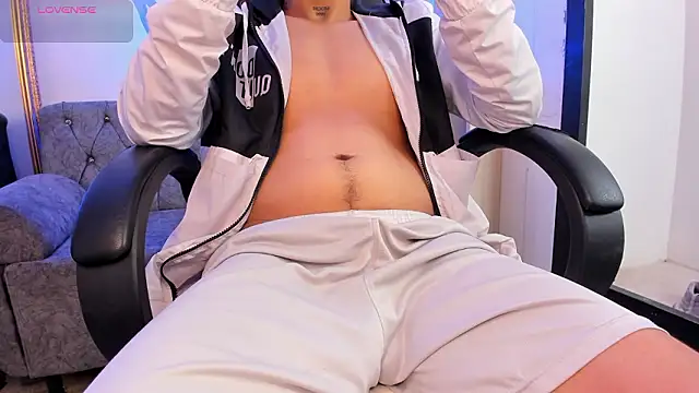 LiamDeep élő XXX-chatje