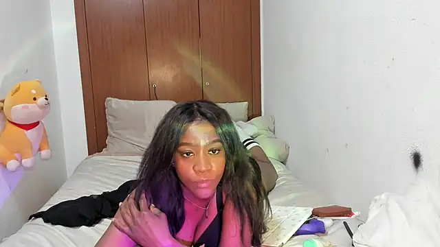 viioolleettaa – Live XXX-chat