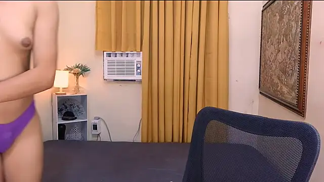 sassymimi69 লাইভ XXX চ্যাট