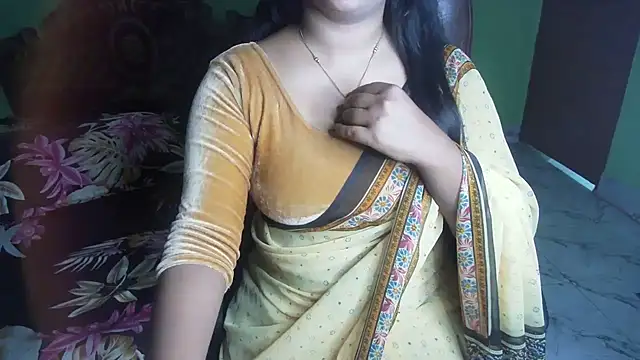 BengaliQueenStar Live XXX-chat