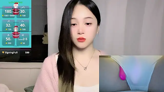 woaiqinqin élő XXX-chatje