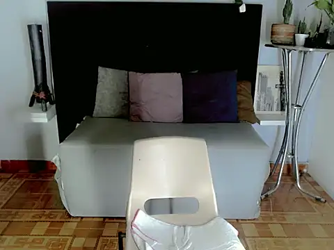 sora_jun Show in webcam