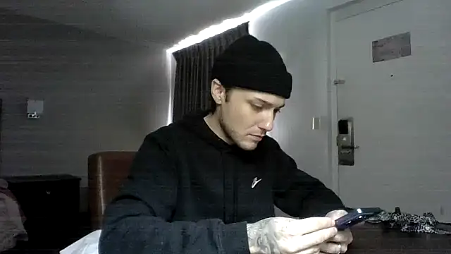 Jbenz420 Show in webcam