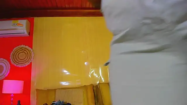 NikollSalas' Webcam Show