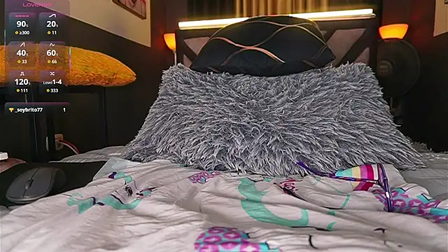 Emilyjhonson_01 élő XXX-chatje