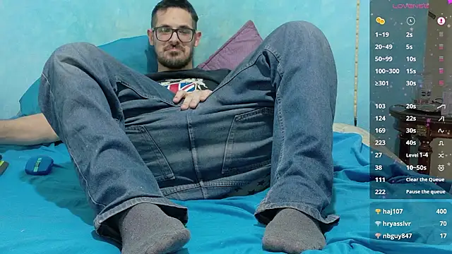 Chat +18 de Morpheus-the-oniro ao vivo