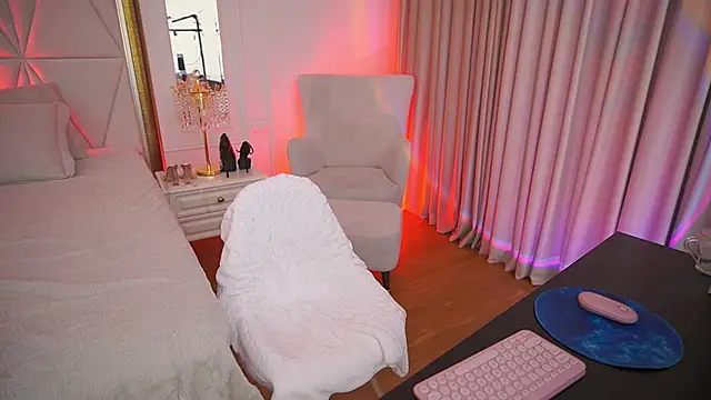 Онлайн чат XXX GraceCandy