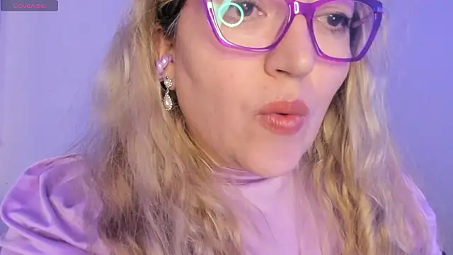 Naty_Mature_ Show Webcam