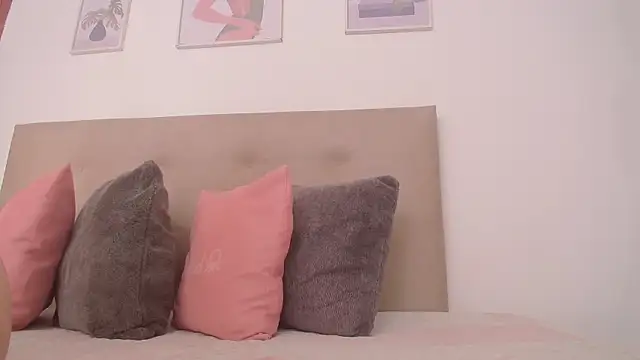 Miley_Baker 网络视讯表演