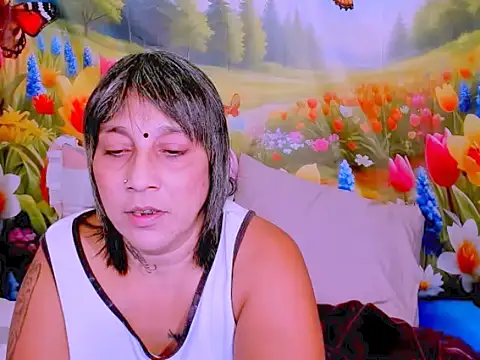 دردشة indianroxy الجنسية المباشرة