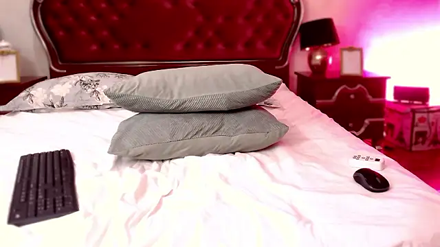 StacyLight: απευθείας συνομιλία ΧΧΧ